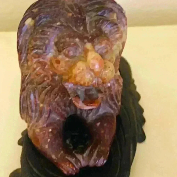 vintage stone hand carved lion sitting figurine 4 inches tall - Picture 1 of 11